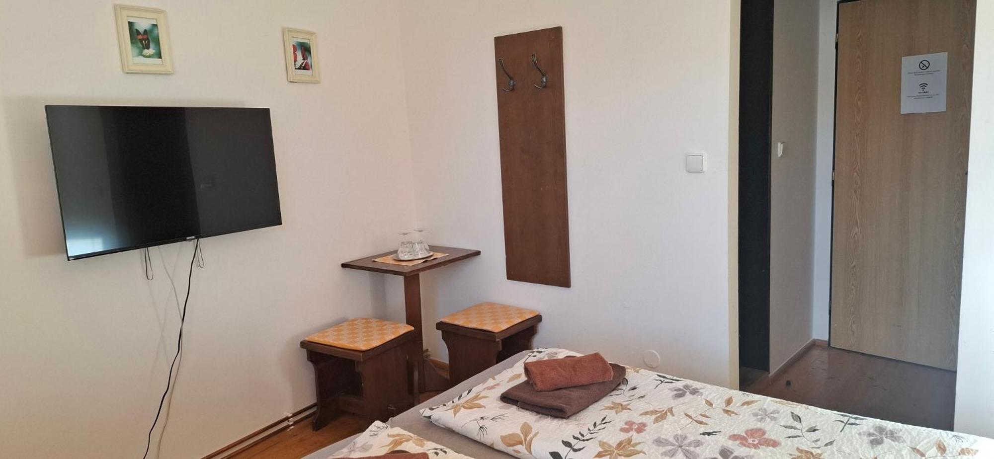 Penzion A Vinoteka Hrozen Kromeriz Luaran gambar